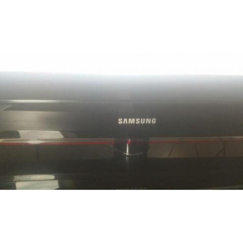 Samsung hd tv 107inch