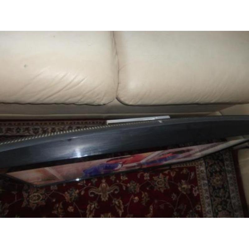 SAMSUNG LCD TV 32 INCH HD Ready