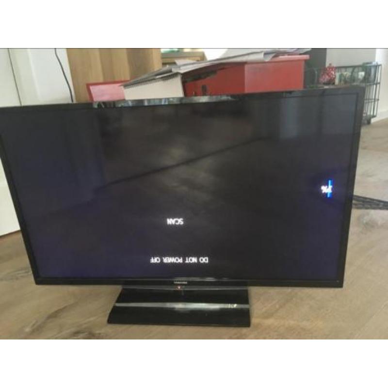 Toshiba tv 40 inch/102cm, beeld kapot