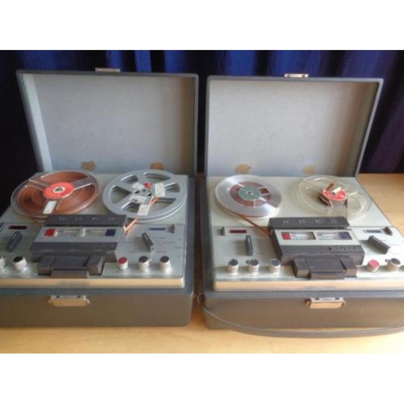 2x UHER Bandrecorder Royaal 782E 1962 2x Microfoon 50 Banden