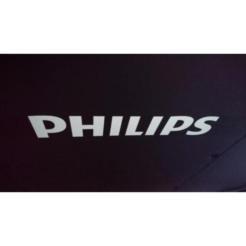 Te koop mega grote Philips tv/bioscoop (scherm defect)