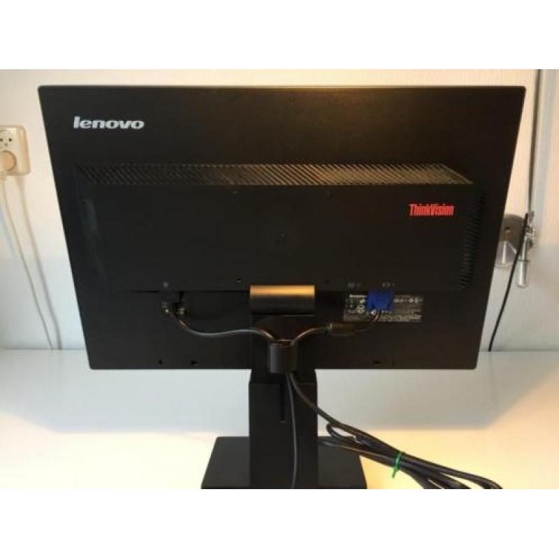 Lenovo thinkvision 21,5"