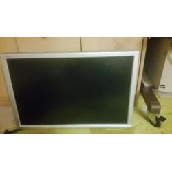 Twee stuuk pc monitor